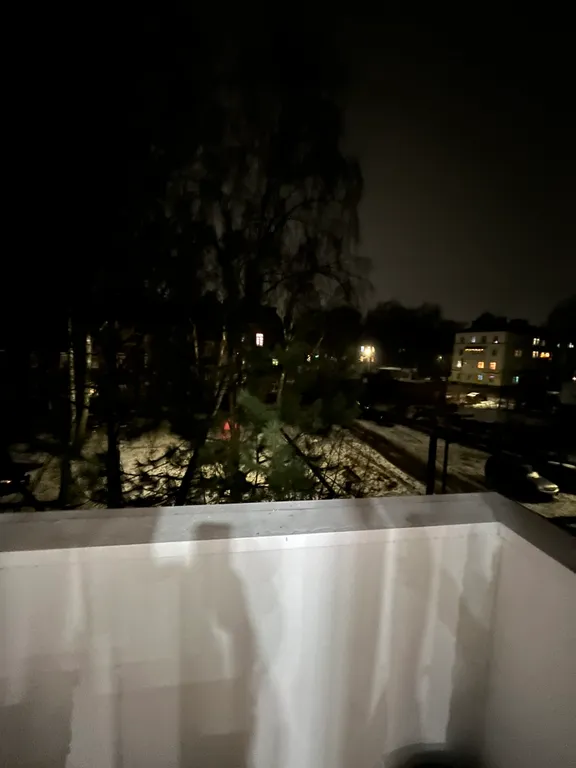 Студия в центре с дизайнерским ремонтом и балконом Город в городе