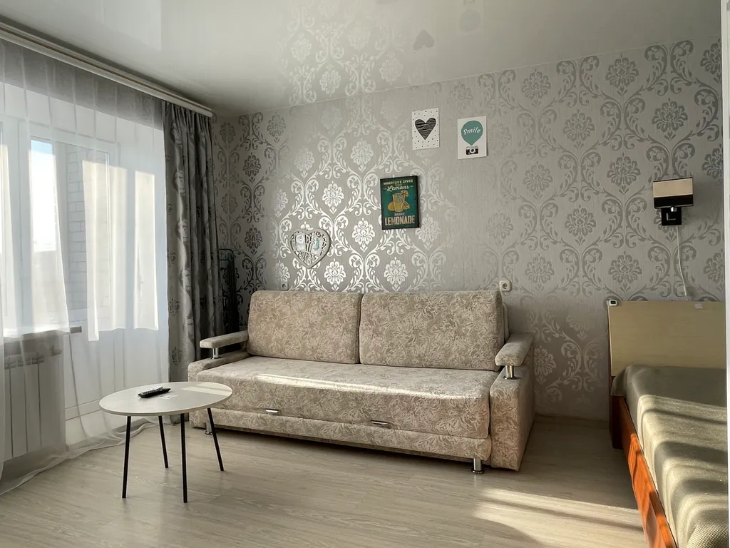 Квартира Апартаменты у кафе Доминик — аренда посуточно в Коряжма