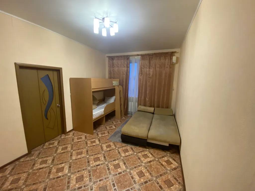 Квартира Уютная квартира для ваших удобств — Ейск