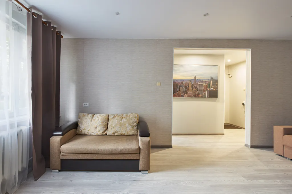 Светлая двушка в тихом центре