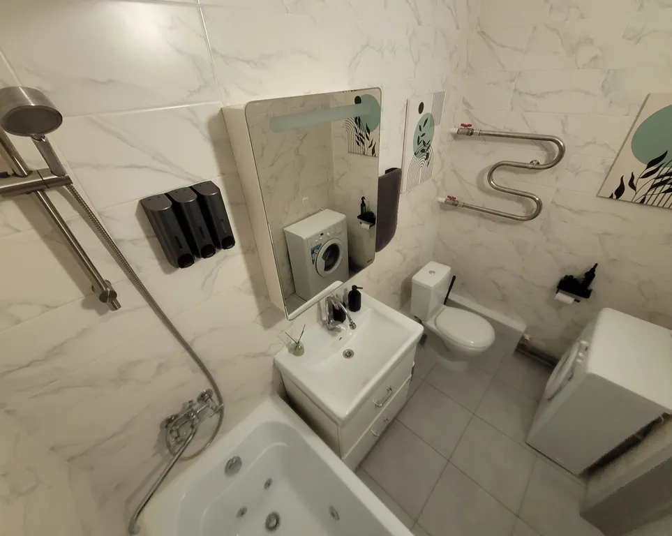 Квартира-студия с фитобочкой и джакузи с панорамным видом в ЖК Scandis