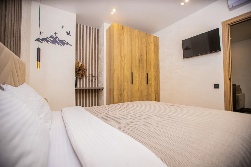 Гаражная 6/55