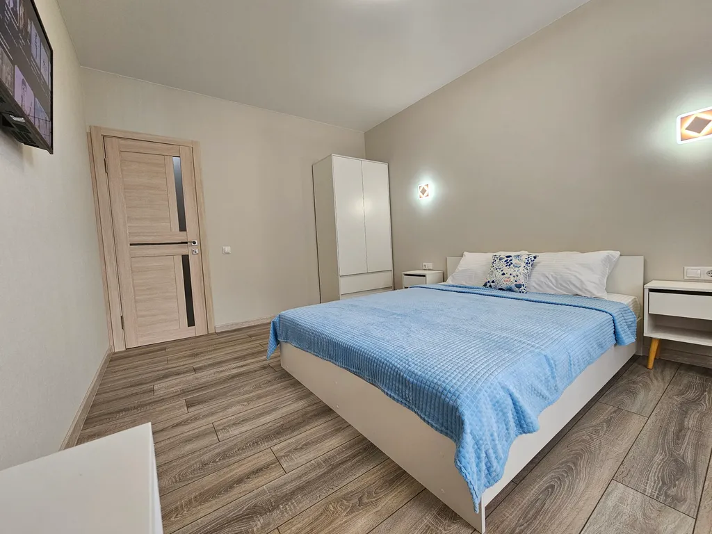 Квартира Просторная 3 км квартира Бирюза на озере в центре города — Горячий Ключ