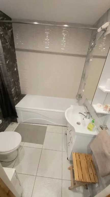 Студия с видом на Горы в центре