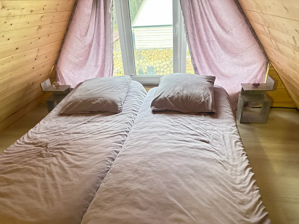 Гостевой дом А-фрейм в центре леса