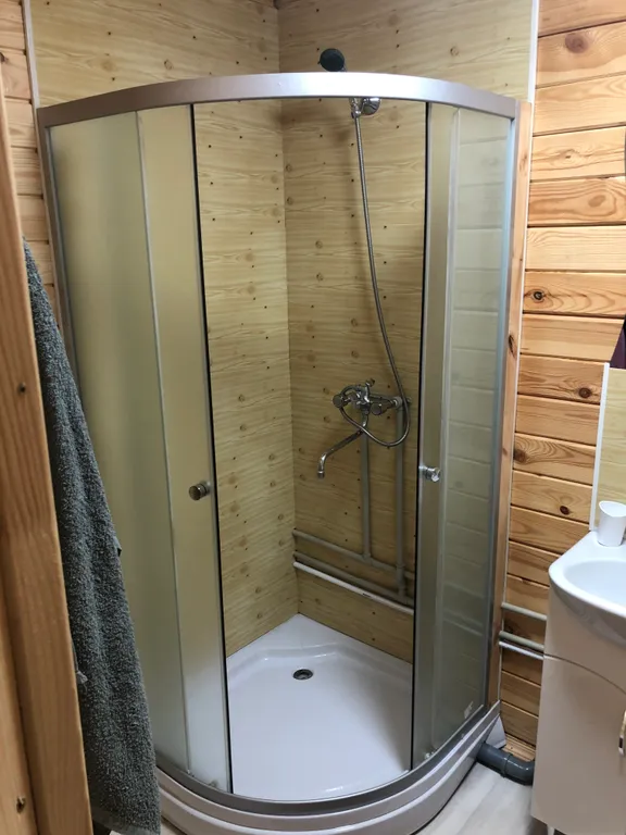 Уютный деревянный домик