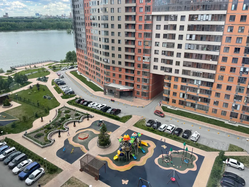 Квартира Уютная квартира на берегу реки в закрытом жилом комплексе — Новосибирск