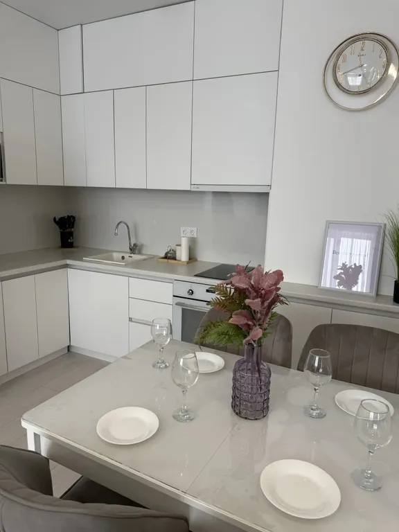 Светлая и уютная квартира у ТРК Сити Молл