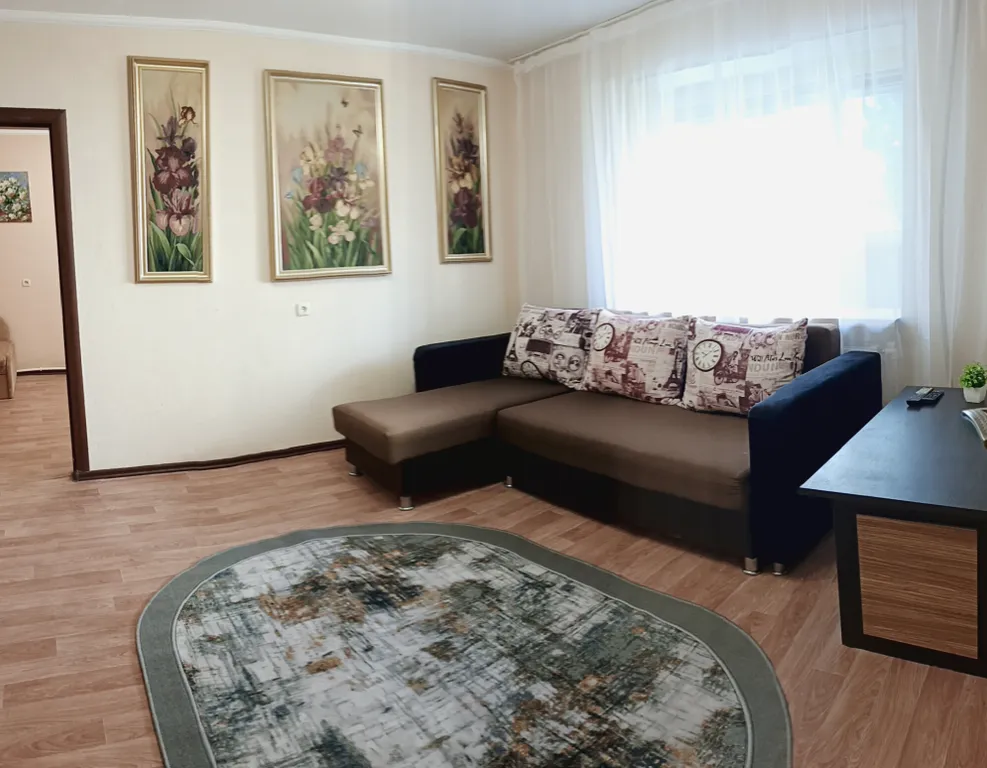 Квартира Уютная большая квартира возле парка победы — Севастополь