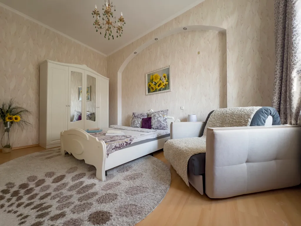 Квартира Атмосферные и уникальные апартаменты — аренда посуточно в Гродно