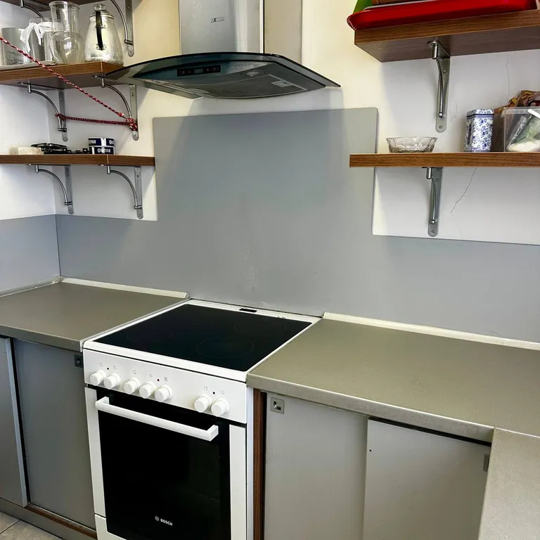 Усадьба Силичи с видом на гору