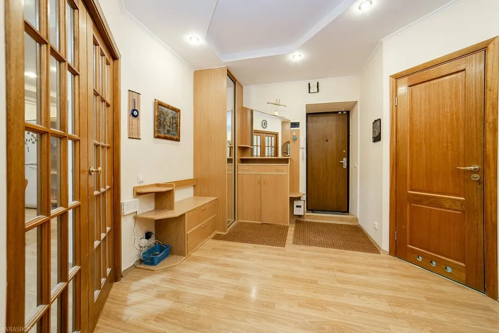 Пятикомнатные апартаменты Ladgorna в тихом центре