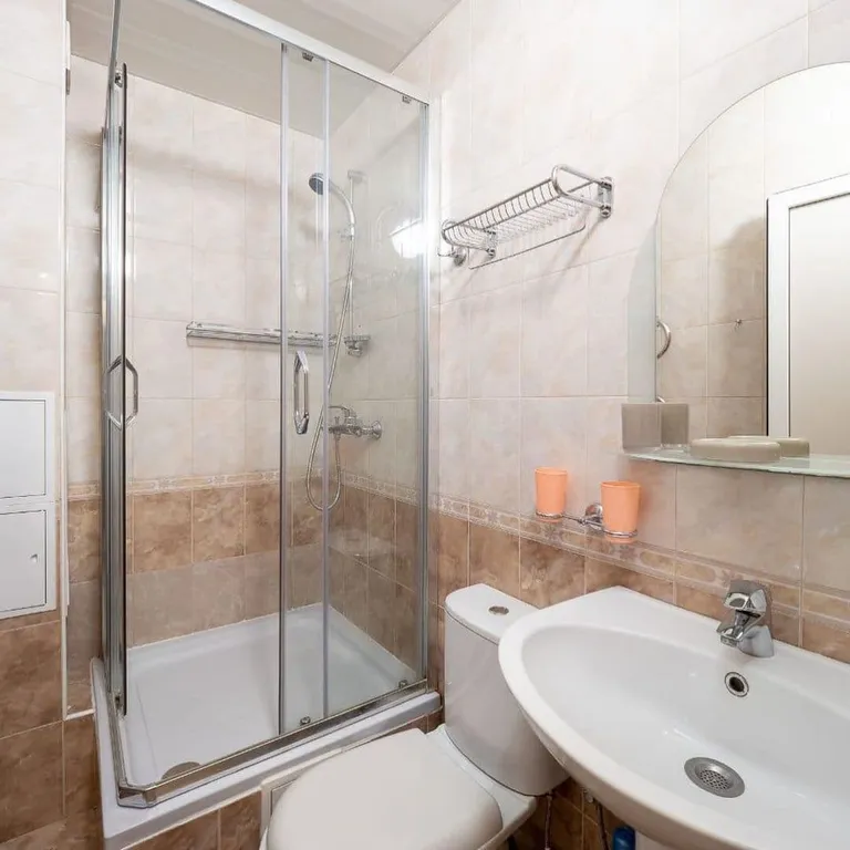 Квартира Квартира Уютная студия у моря с теплым бассейном — Сириус