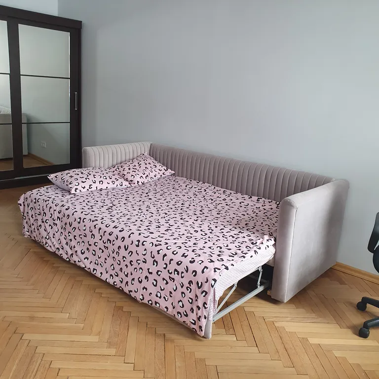 Квартира Солнечная квартира с видом на Троицкий собор в историческом центре — Санкт-Петербург