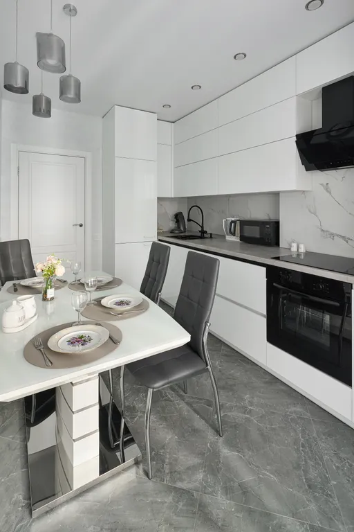 Квартира Изысканные двухкомнатные апартаменты на Еловой Алее — Калининград