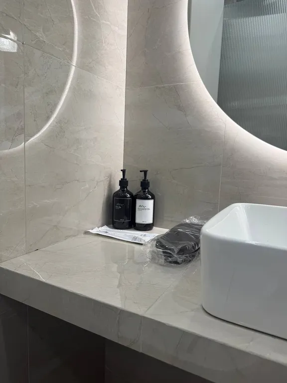 Квартира Стильные, дизайнерские апартаменты в парке Галицкого — Краснодар