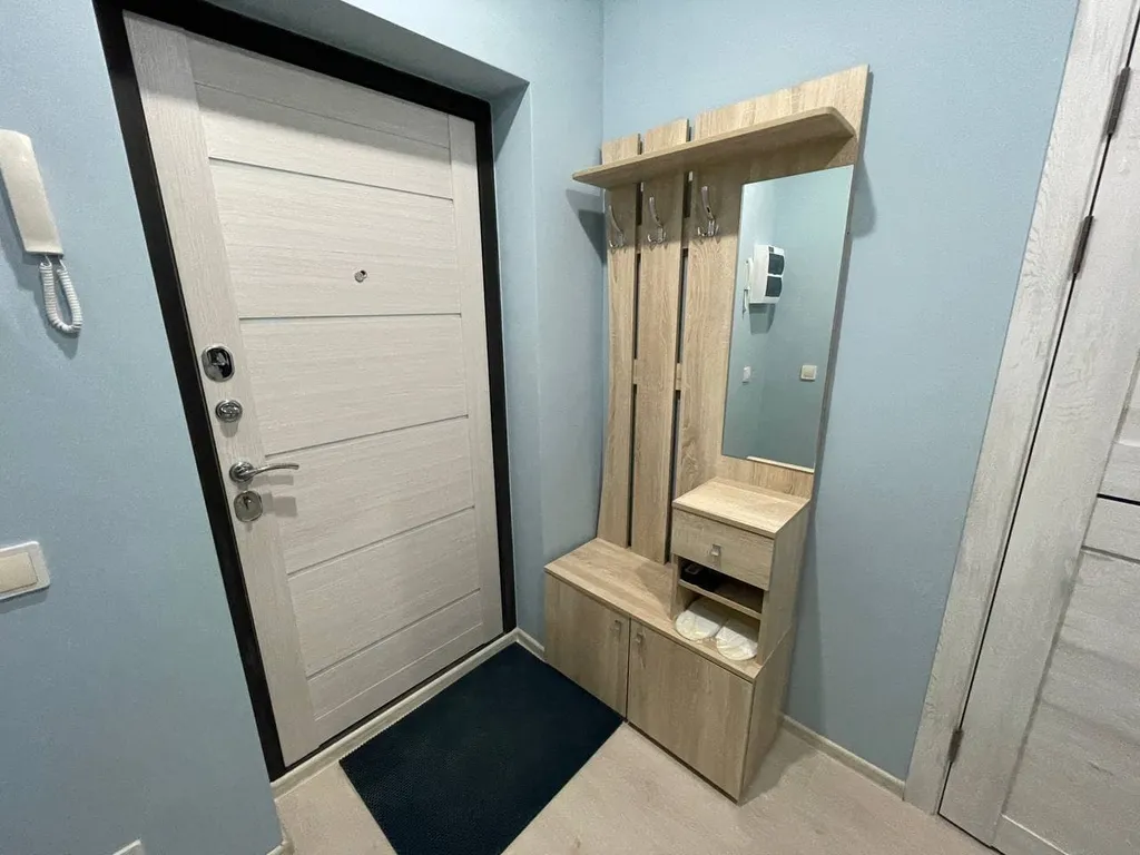 Современная квартира недалеко от центра