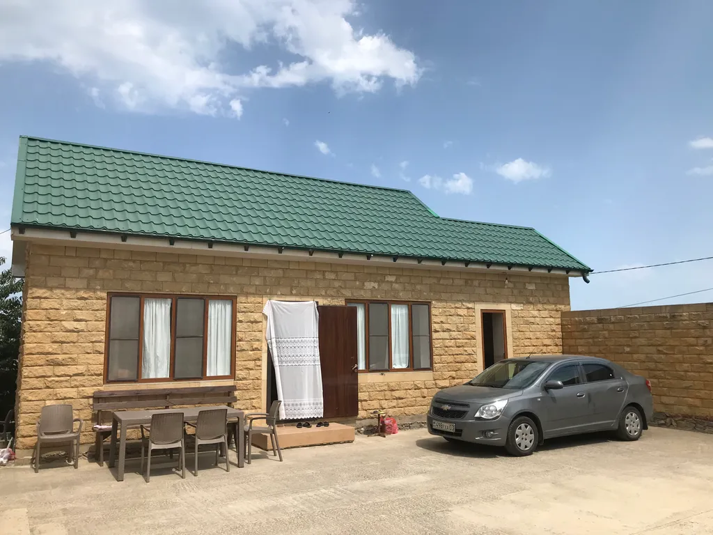 Красивый дом у моря