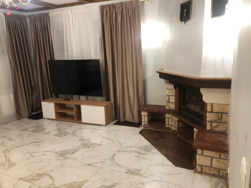 4-комнатный Дом