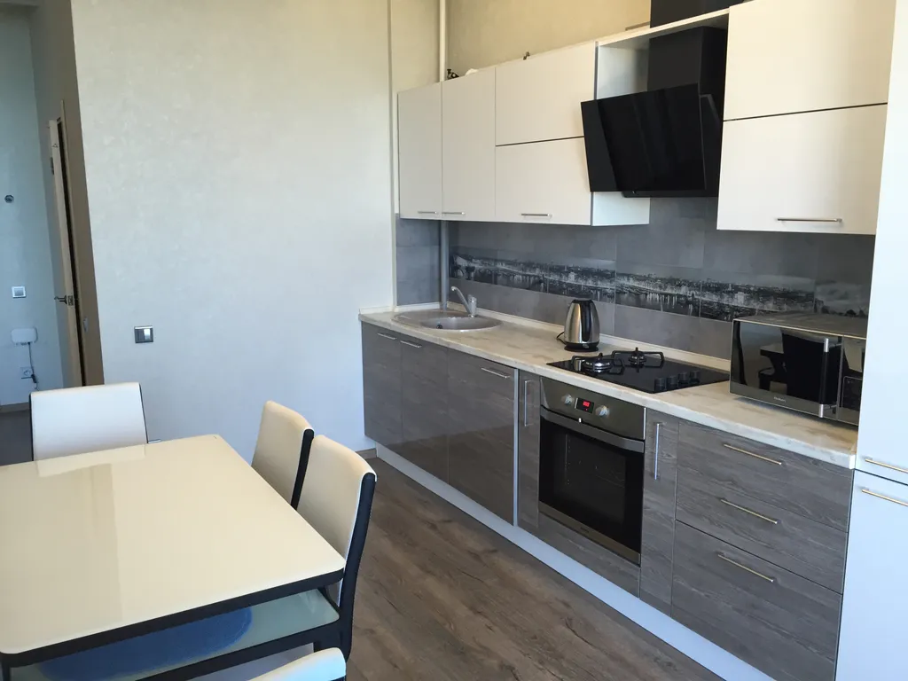 Апартаменты с видом на море и горы