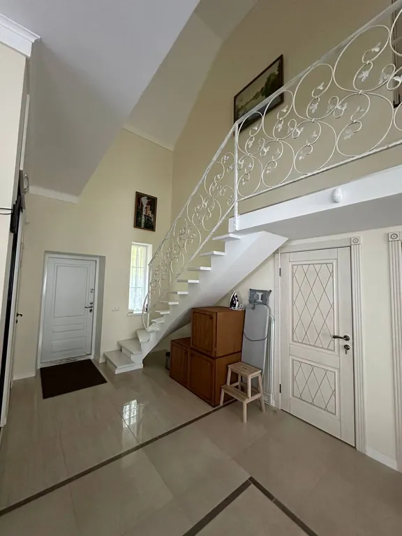 Уютный дом в березовой роще, на первой линии у моря