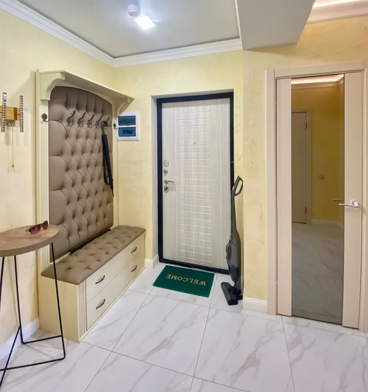 Шестиместная просторная двухкомнатная квартира