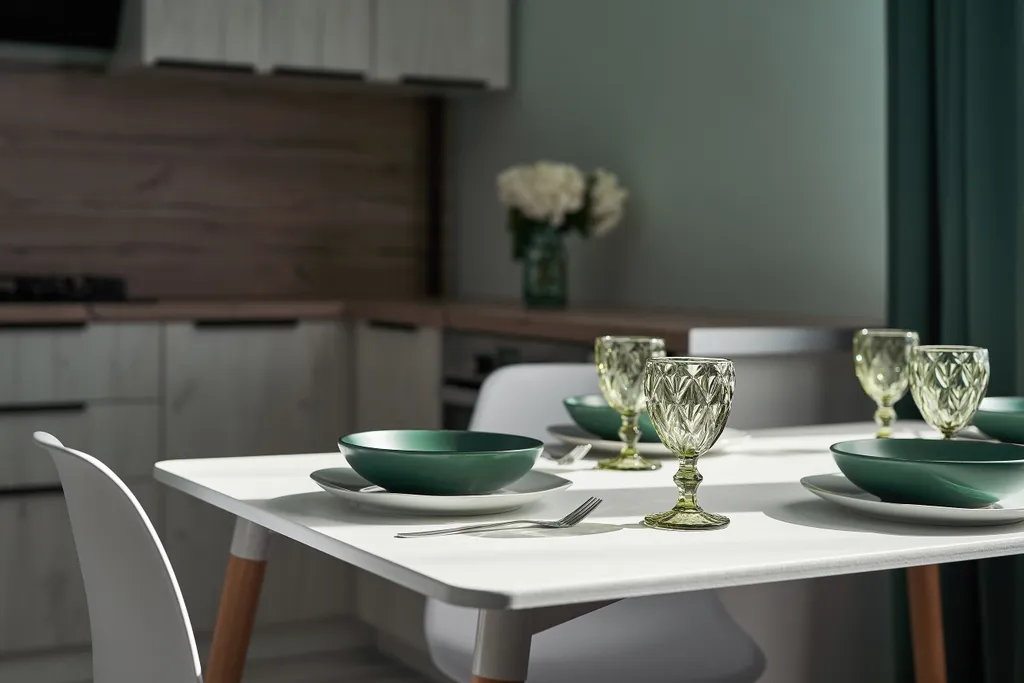 Уютный уголок в тихом районе Калининграда