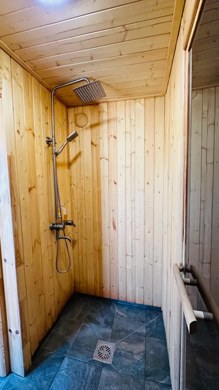 Дом с баней и чаном