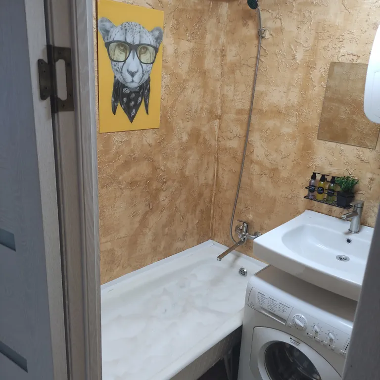 Квартира в центре Нефтяников