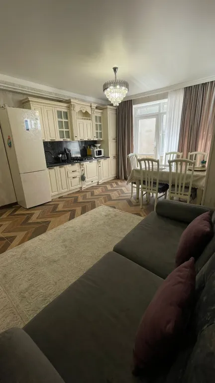 Новый уютный чистый дом в центре города