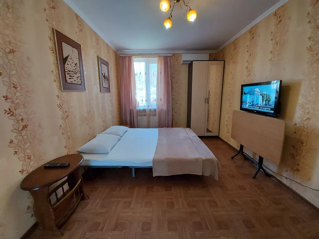 Квартира Квартира Уютная студия в центре — Феодосия