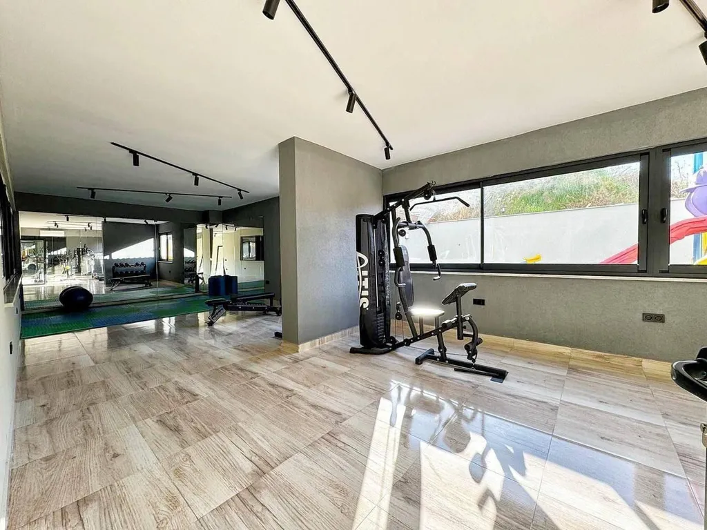 Новая квартира у моря в спокойном районе