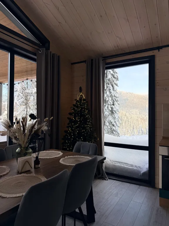 Дом с видом на горы