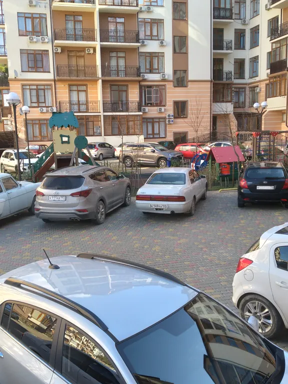 Квартира 2-комнатная Квартира — Геленджик