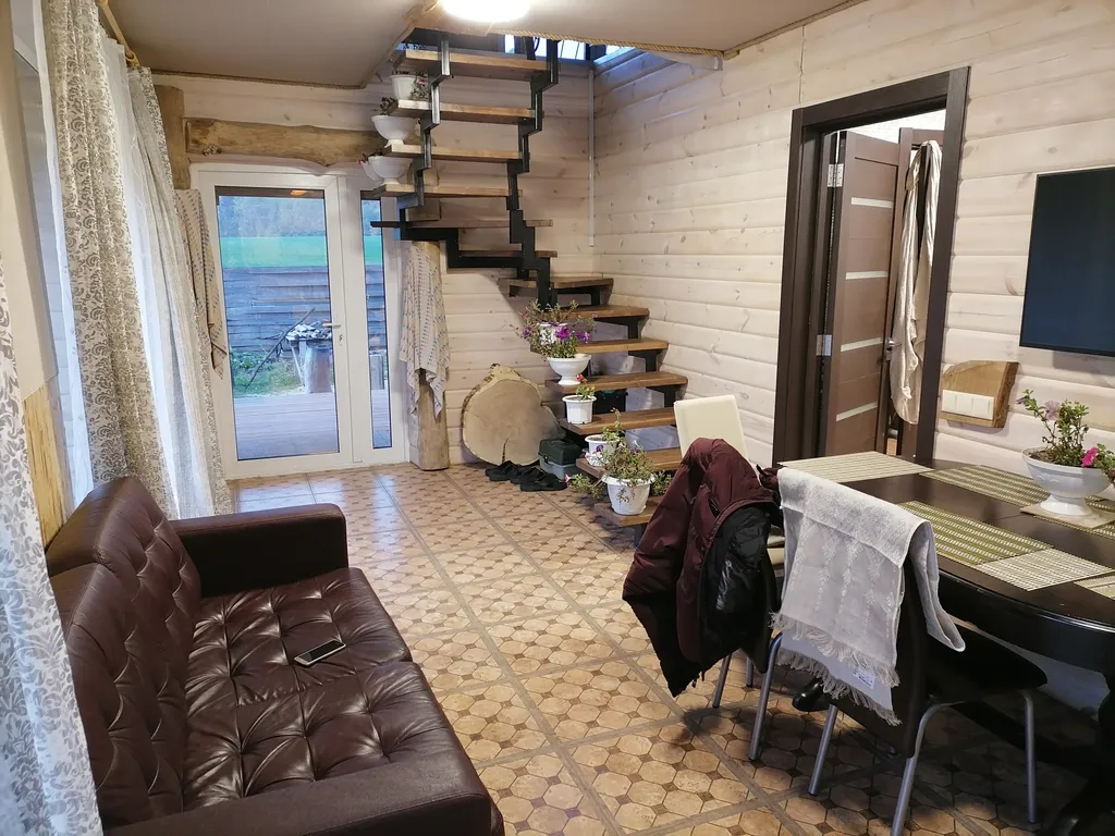 Уютный дом с баней