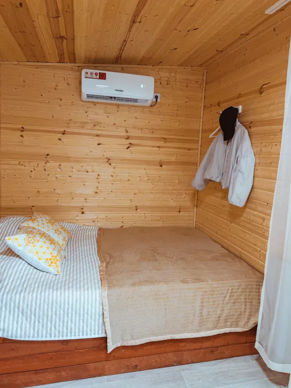 Коттедж Дом мини-дом с террасой и отдельной беседкой для шашлыка — Зеленоградск