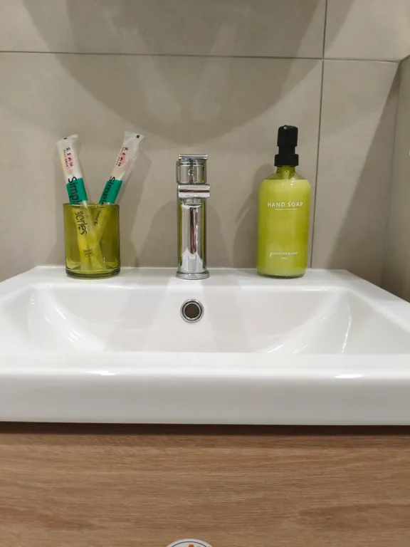 Студия в свежем ремонте недалеко от набережной, центра