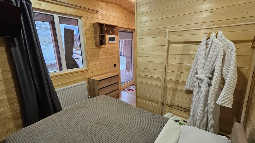 Уютный домик в горах с тёплым бассейном и баней