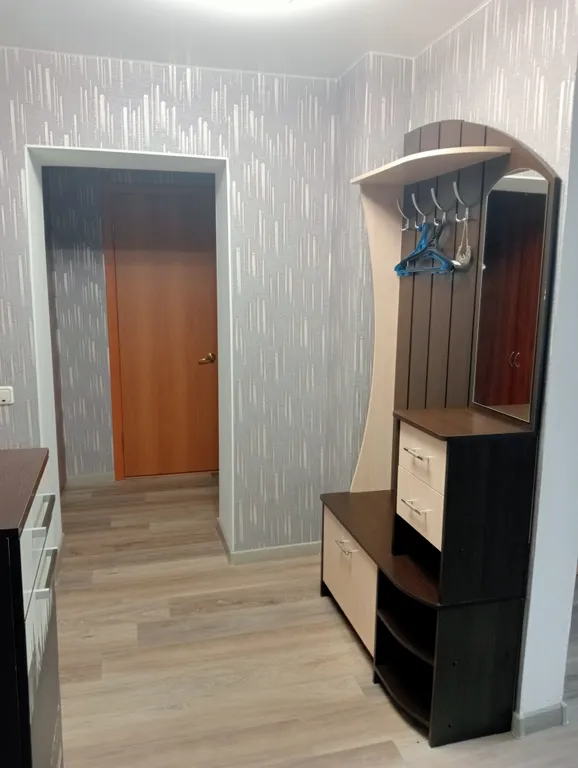 Квартира 2-комнатная Квартира — Таштагол