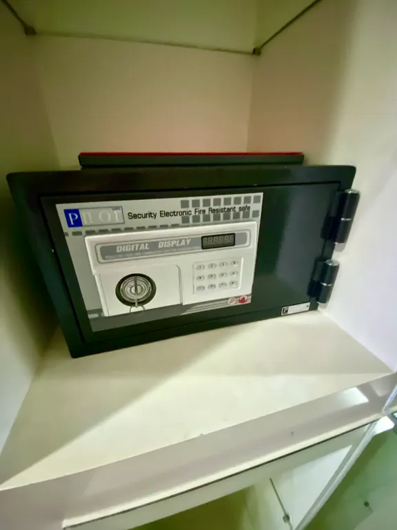 Четырехкомнатный люкс с тремя отдельными спальнями