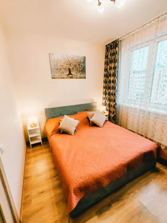 Двухкомнатная в новом Доме!