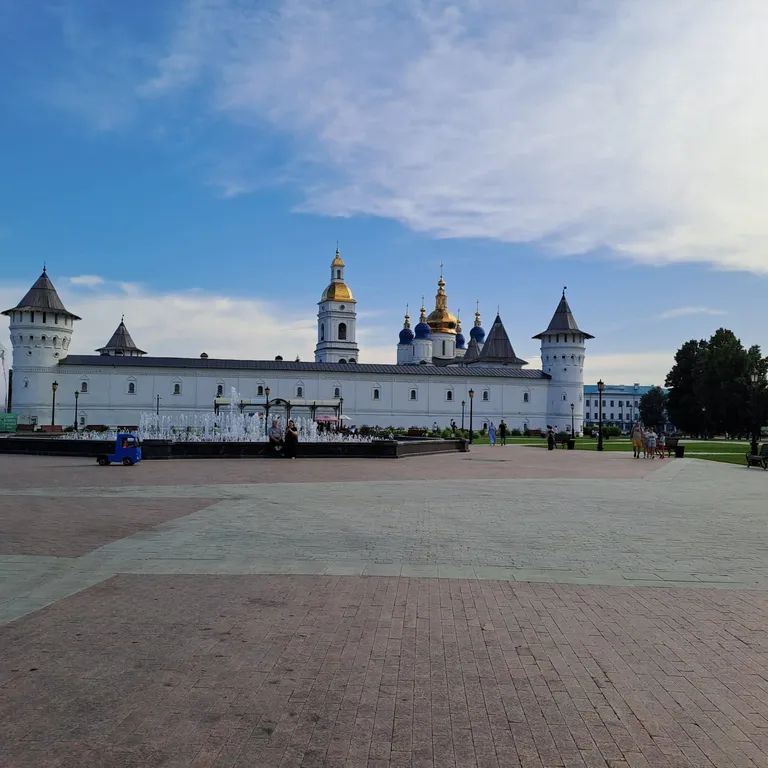 Уютная квартира с прекрасным видом на Иртыш, рядом с Кремлем — аренда посуточно в Тобольск