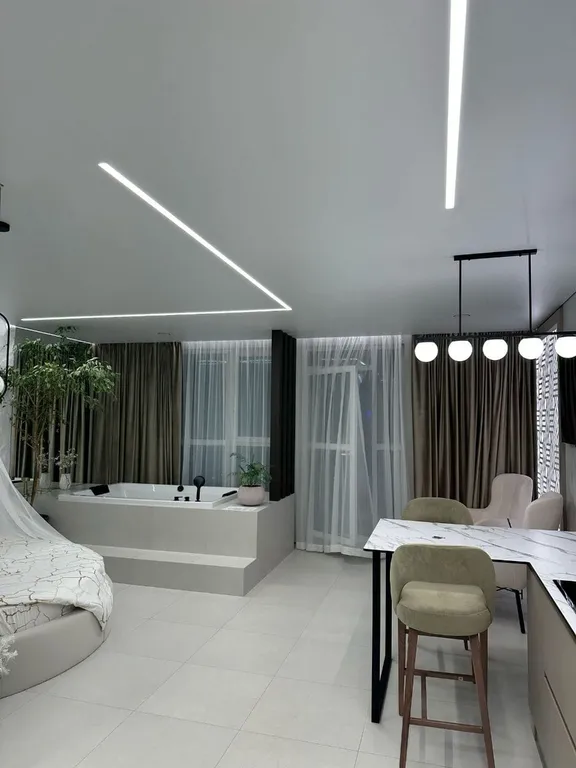 Уютный апартамент с дизайнерским ремонтом и джакузи