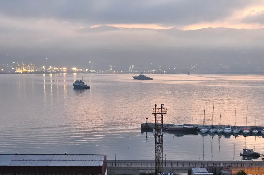 Квартира Уютная квартира с видом на море — Новороссийск