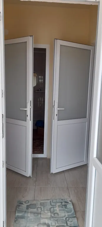 Двухкомнатный с удобствами, кондиционером, террасой