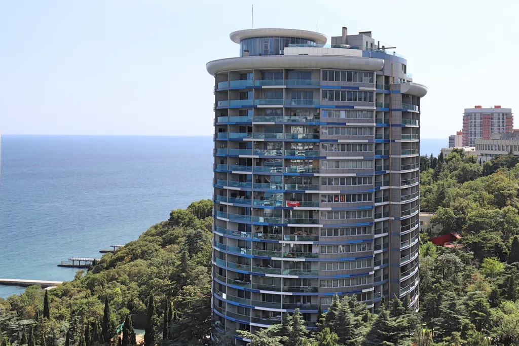 Апартаменты у моря ЖК «Зазеркалье» Ялта