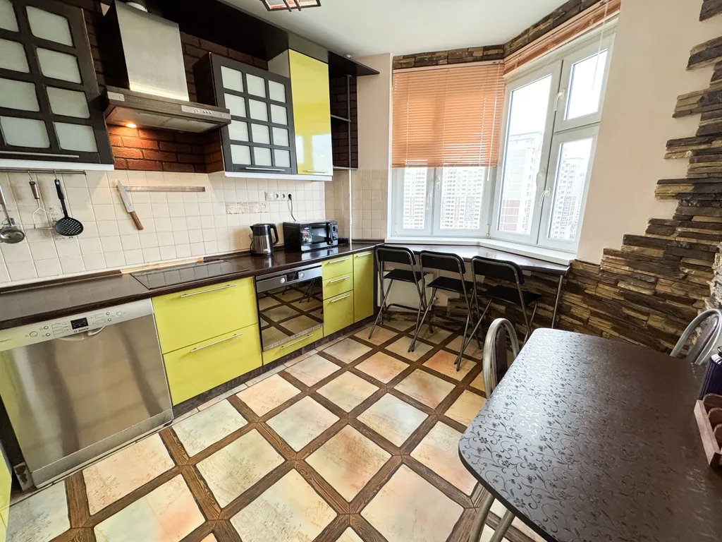 Квартира Чистая и уютная квартира возле Шереметьево — Лобня