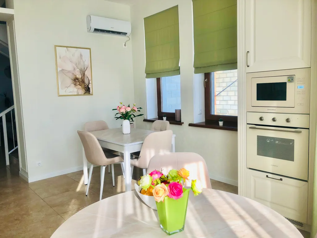 Прекрасный просторный дом для отдыха в лучшем районе