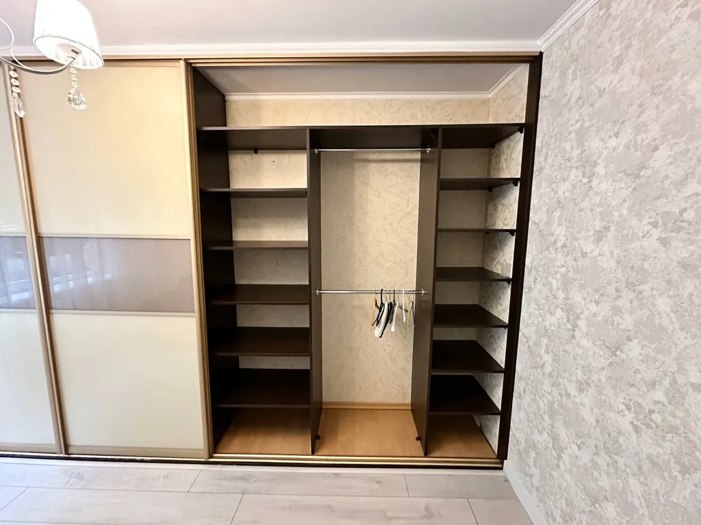 Квартира Трехкомнатная квартира в центре города — Калининград