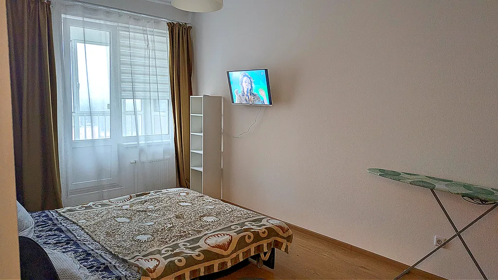 Светлая 1-комнатная квартира возле Мега Парка, Дыбенко